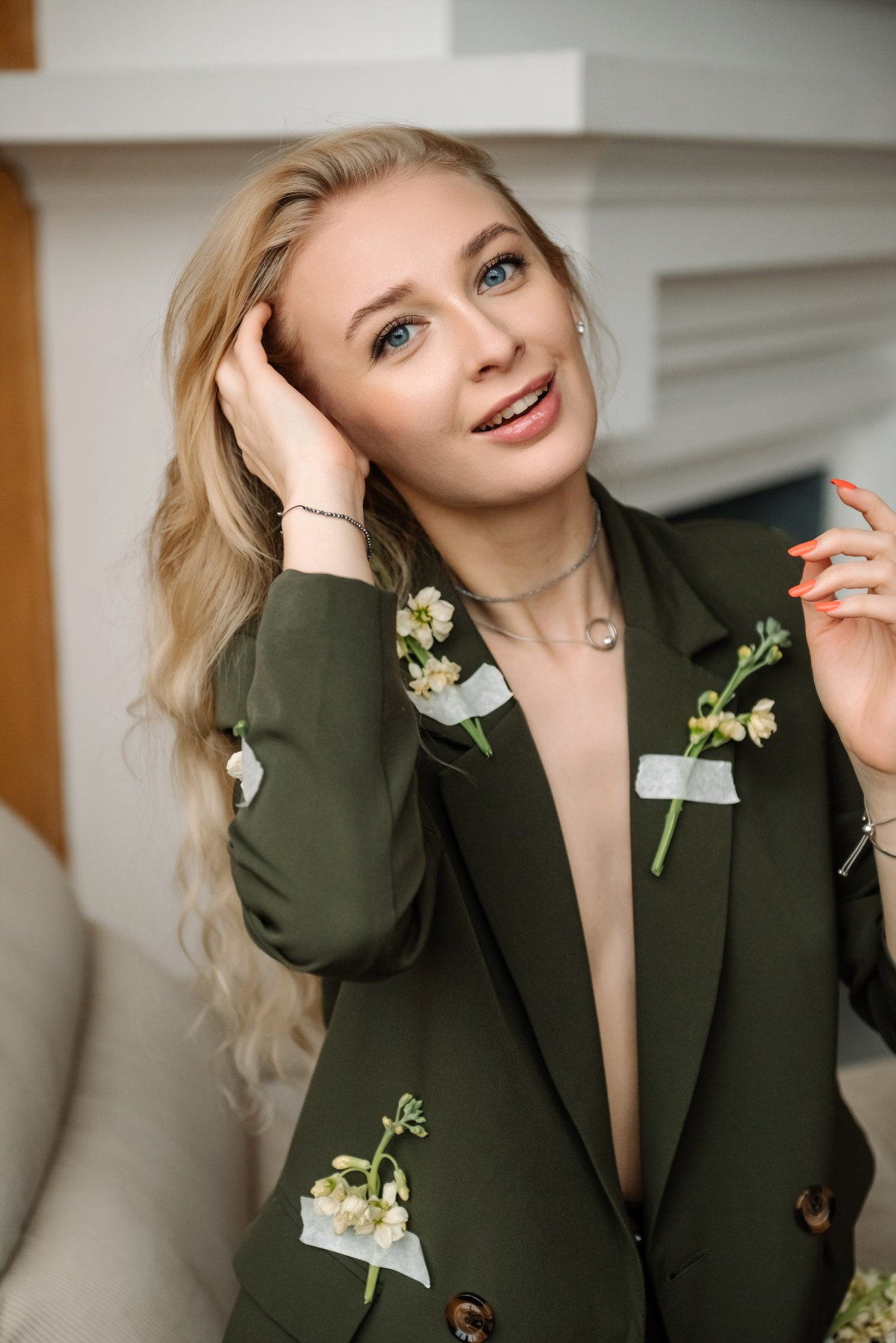 Индивидуальная. Деловой образ с цветами. Свадебный и сеейный фотограф в Санкт-Петербурге Елена Худякова