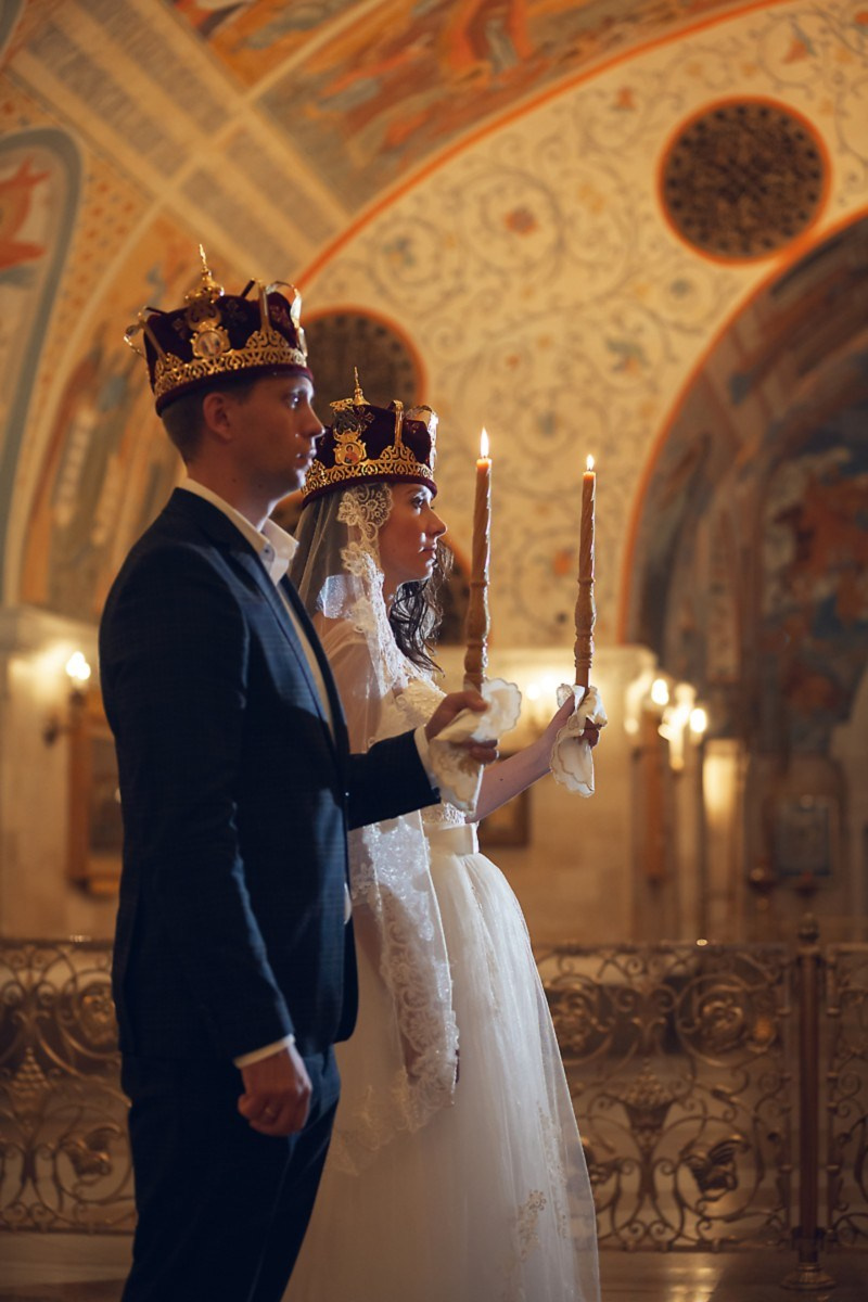 Венчание в главном Храме. Свадебный и репортажный фотограф в Москве и Московской области