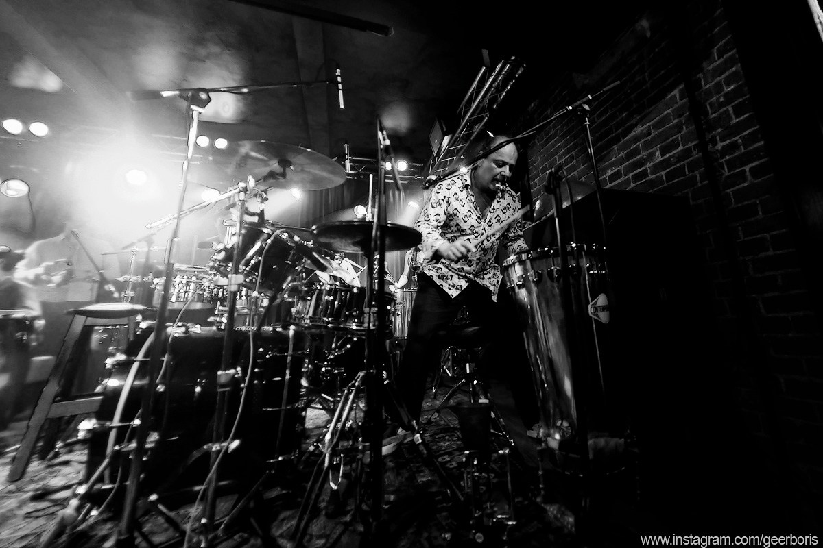 Фотосъемка концерта Артура Газарова & co. Репортажный фотограф Борис Геер