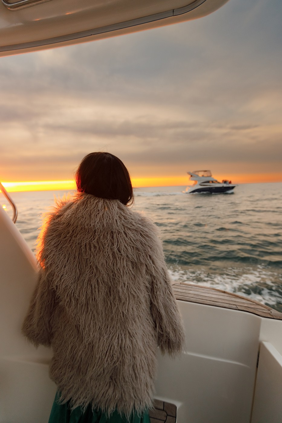 Женский портрет на природе в Сочи. Профессиональный фотограф в Сочи Виктория Джой. Обучение