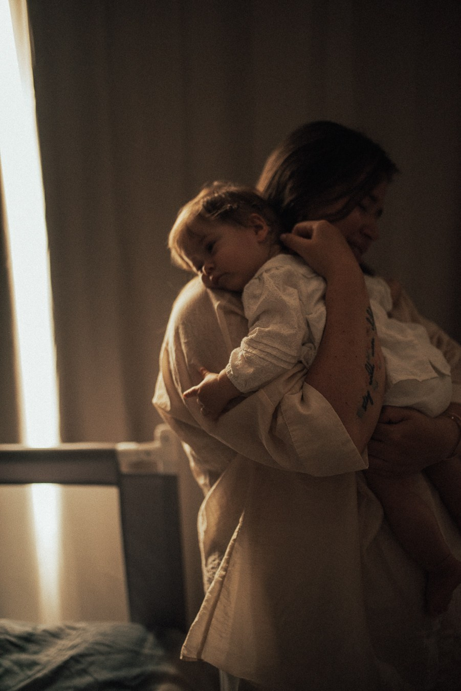 Саша, Катя, Мирослава и бабушка | дома