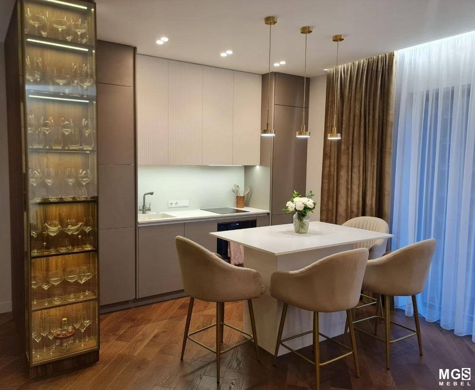 Обеденные группы MGS мебель