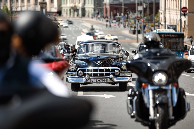 Свадьба байкеров в ресторане «Дворянское гнездо». Kirillova Studio — мастерская декора и событий Юли Кирилловой