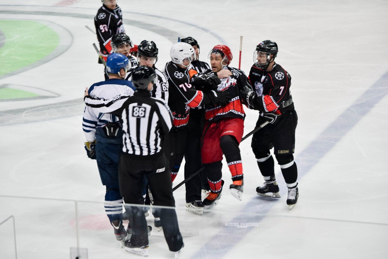 ХК «КомАр». Семейный фотограф в Москве и Севастополе Анастасия Котова