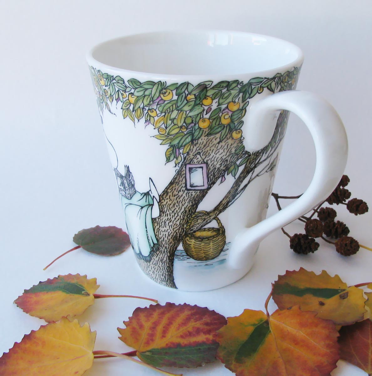 Посуда Муми-тролли. Индивидуальные заказы по росписи фарфора. Роспись фарфора в Санкт-Петербурге. 