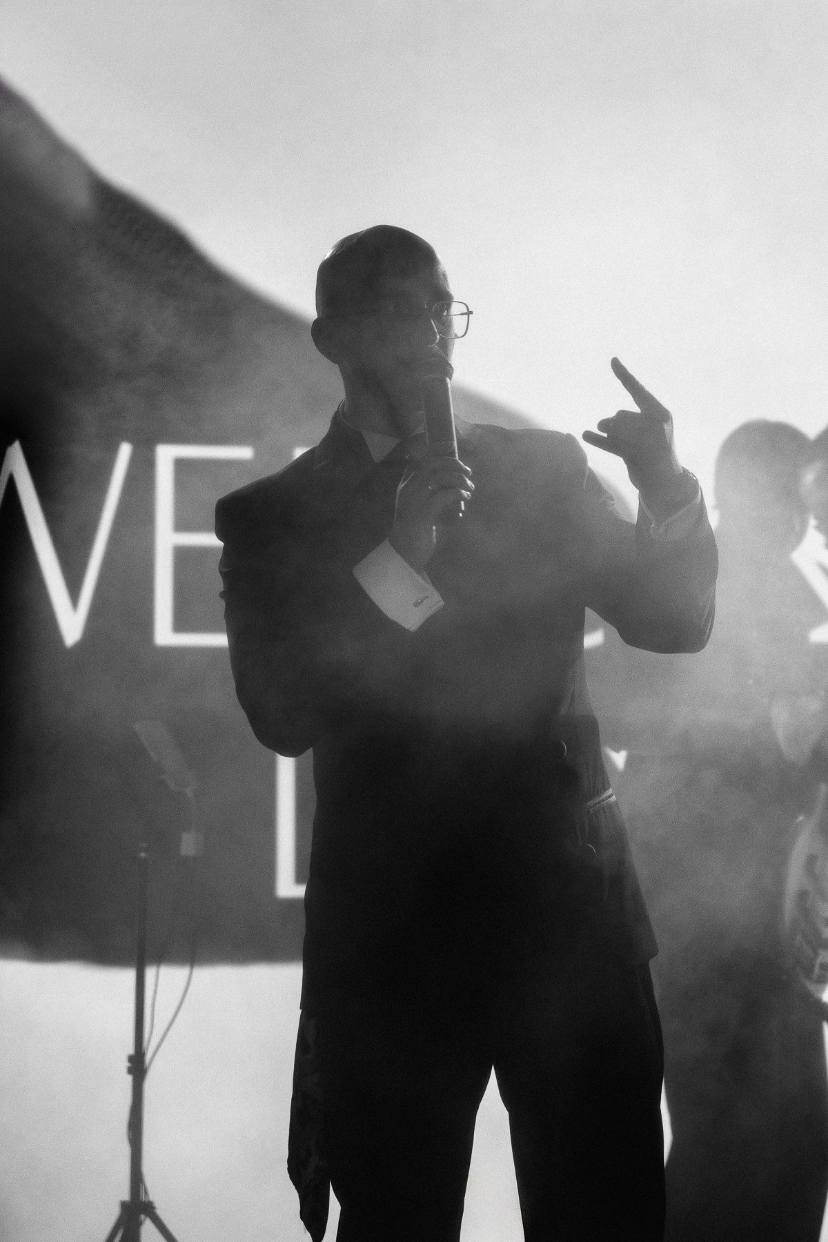 Фотограф на свадебную вечеринку Москва. VERSLIBRE | Свадебный и репортажный фотограф в Санкт-Петербурге, Москве, и Поволжье