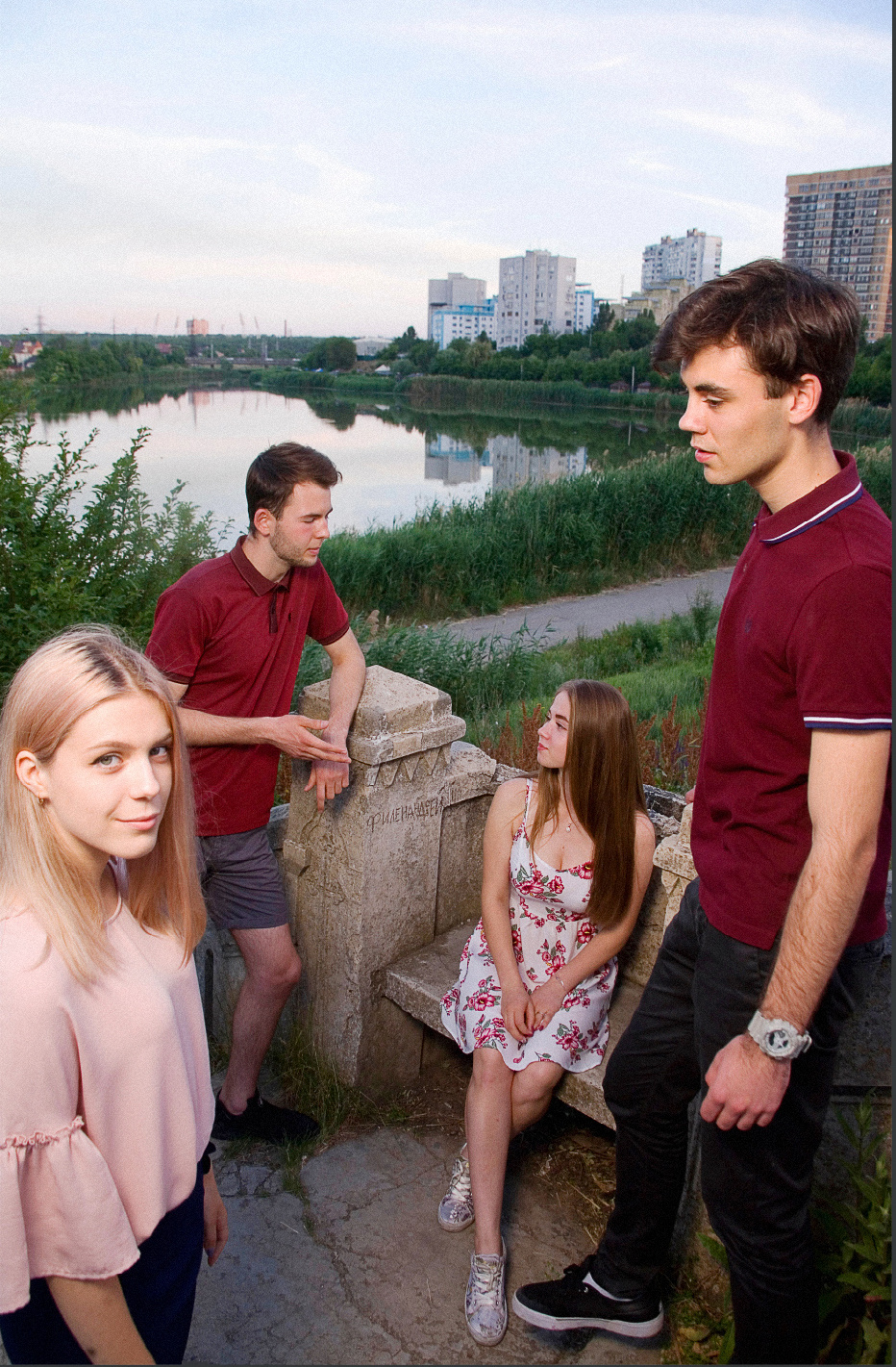 Фотограф для выпускных альбомов в Ростове-на-Дону. Выпускные альбомы, фотограф Денис Зимин в городе Ростове-на-Дону