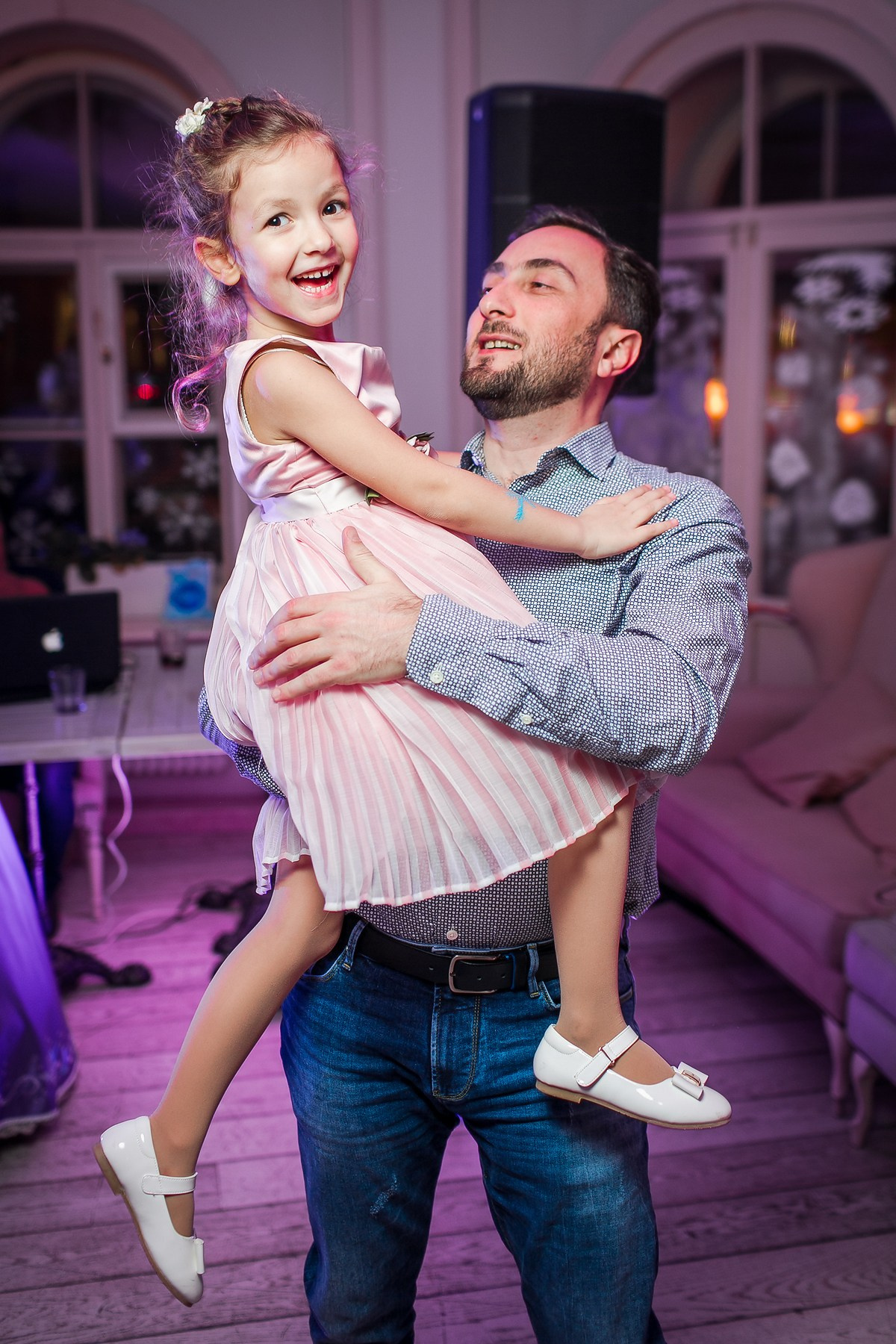 Фотосъемка детского Дня рождения Элизы. Репортажный фотограф Борис Геер