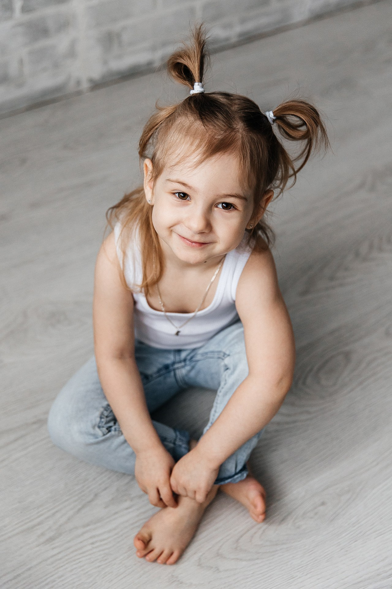 Минимализм / портреты + ЧБ. Детский фотограф, выпускные альбомы в Нижнем Новгороде Бодягина Мария