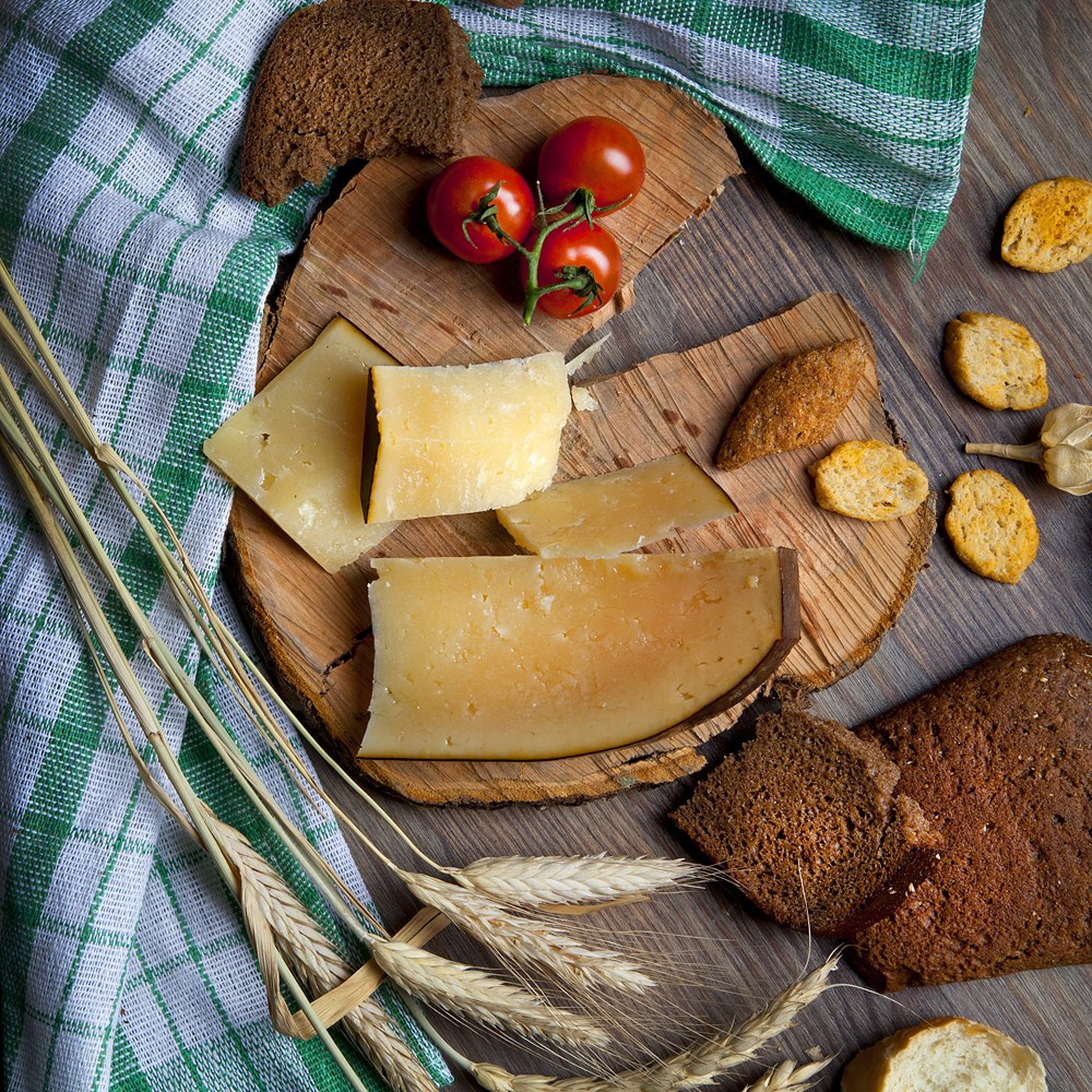 Рекламные фото. Сыры. Фотограф Мария Кольцова