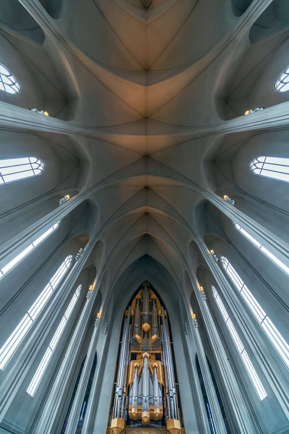 Look Up. Вадим Щербаков | архитектурный фотограф