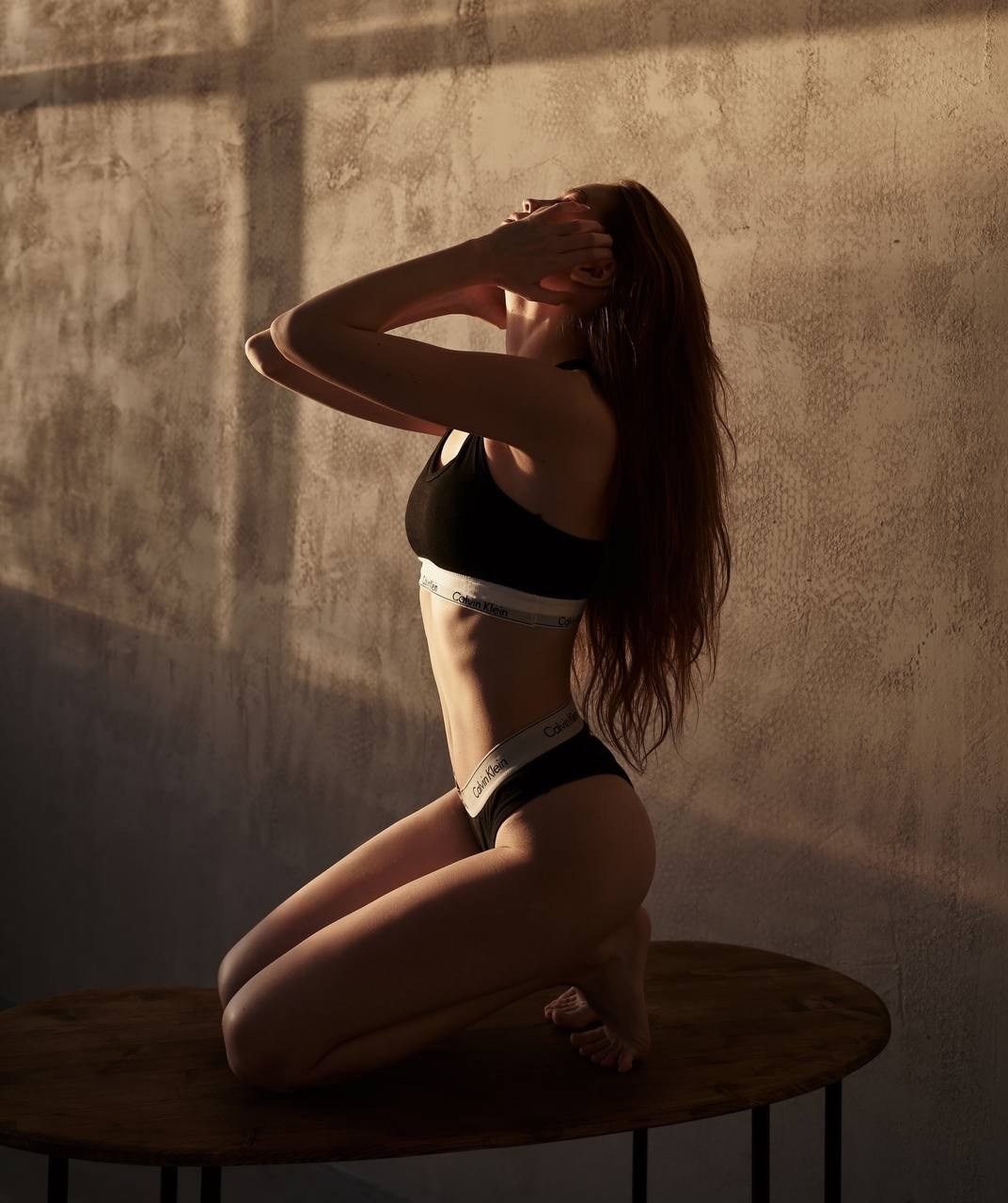 Модель для предметной съемки Аделина Б. Казань| Sale Easy