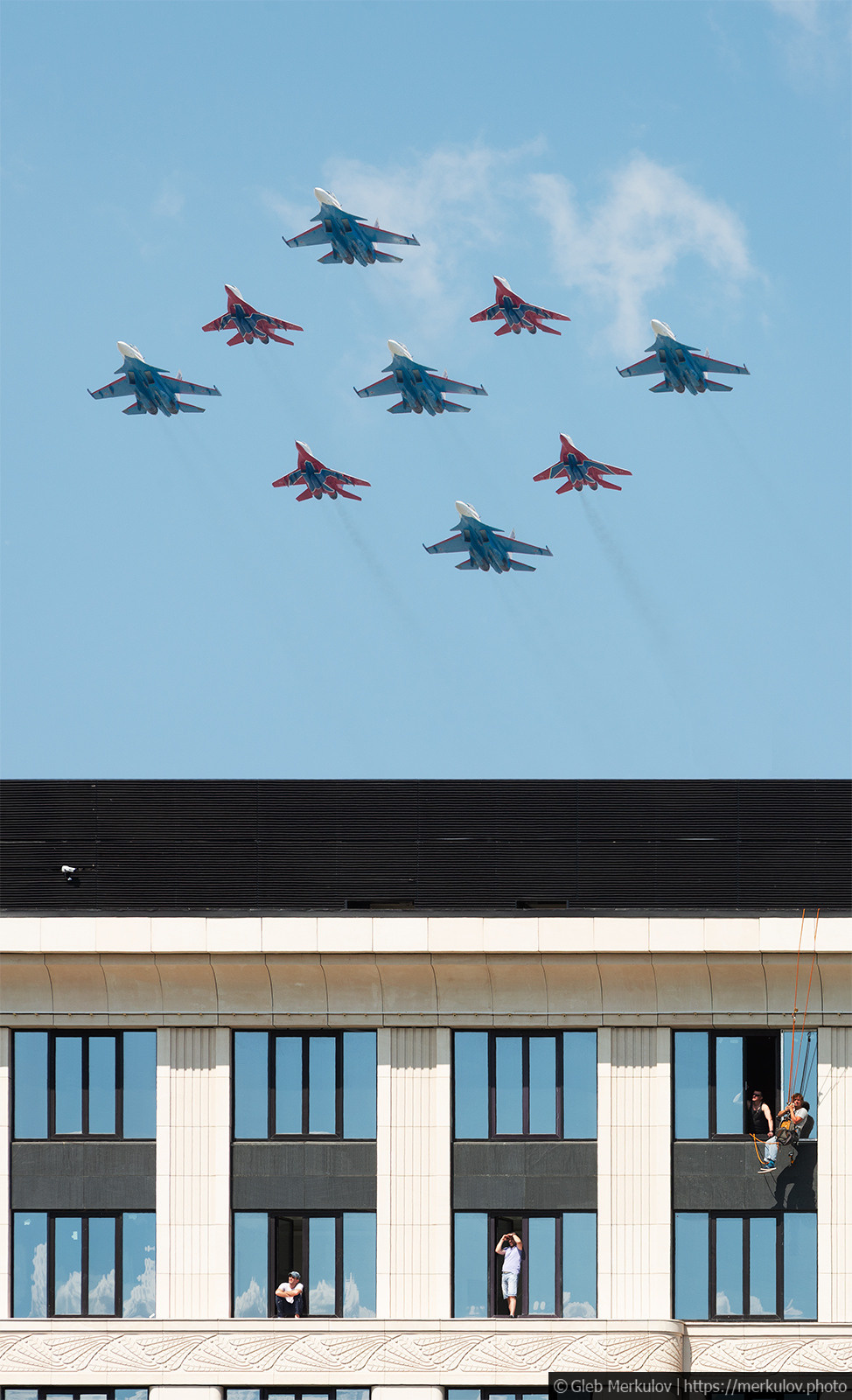 Репортажная съемка летящей техники с Парада Победы 24 июня 2020 года