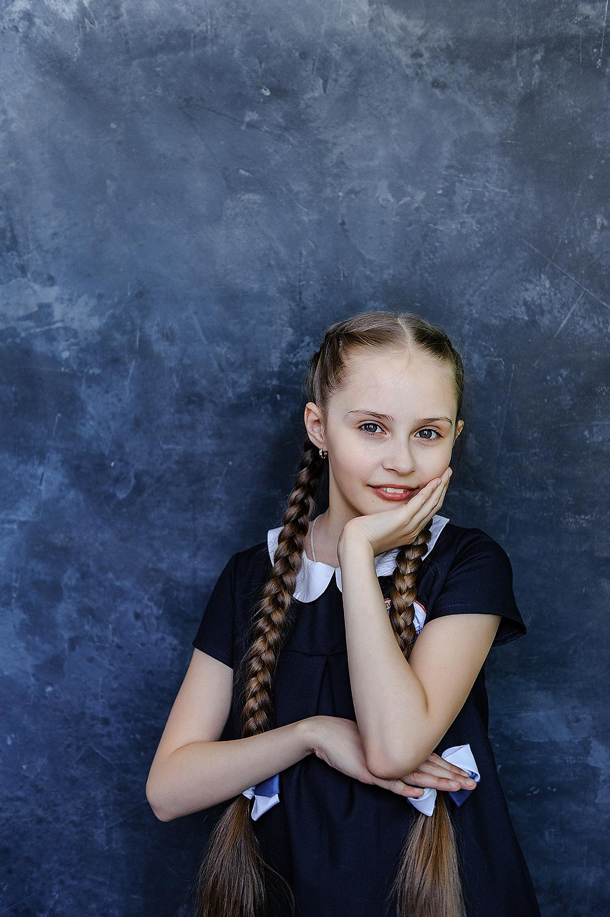 Портреты, школьники