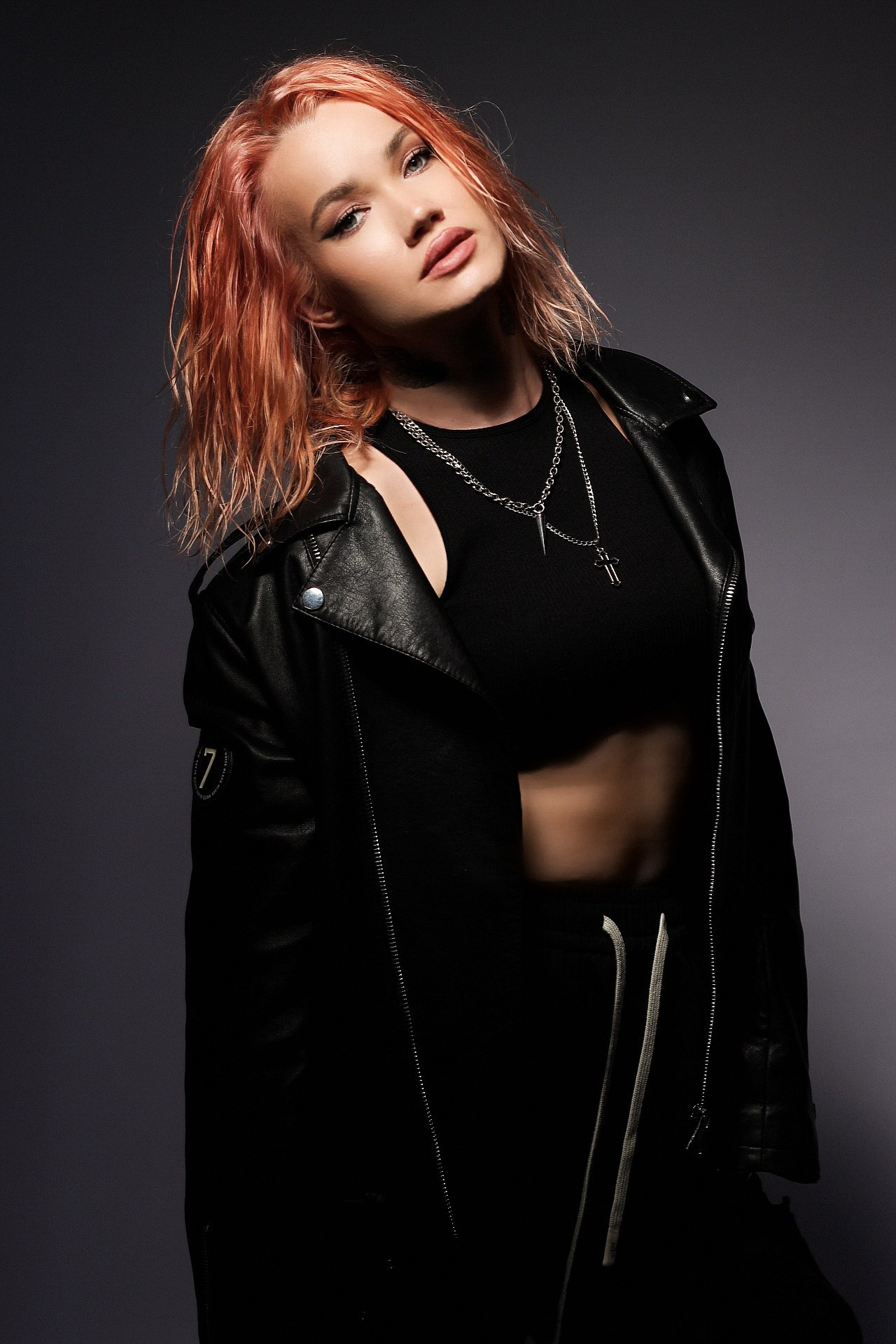 Съёмка с искусственным светом. Фотограф Иванова Елена в Иркутске