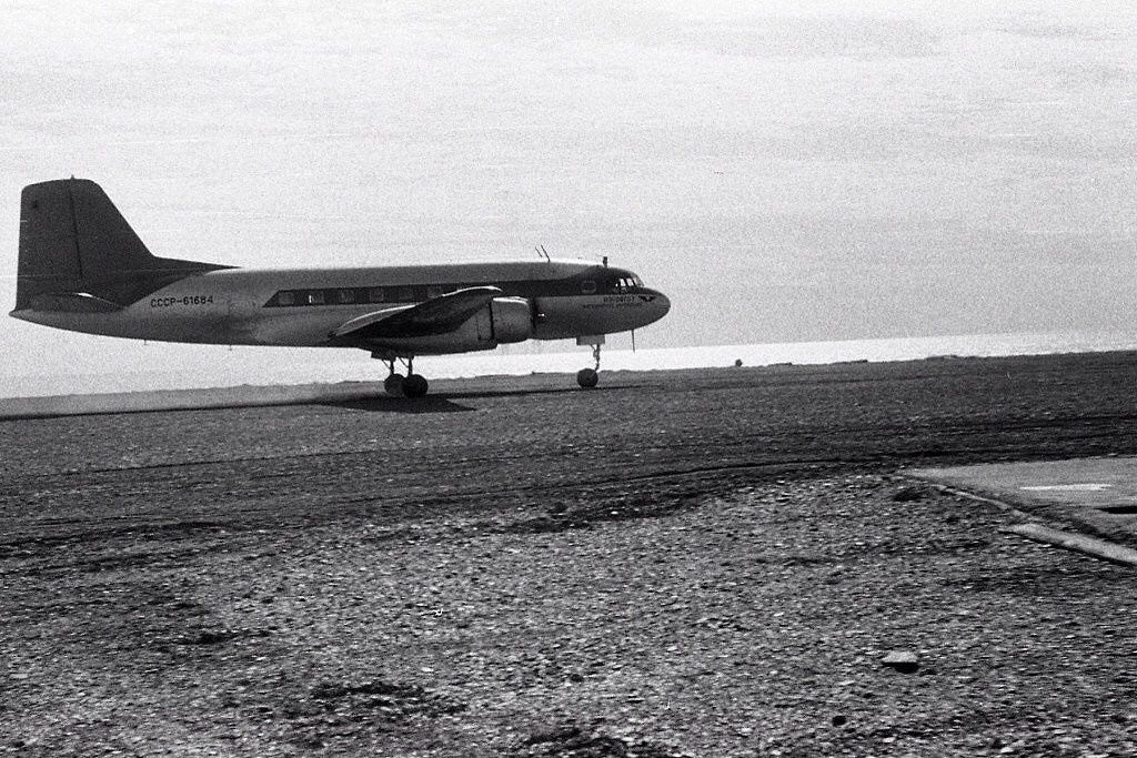 Исторические фотографии. Фотоальбом показывающий увлекательный мир авиации и мир медведей Андрея Иванова