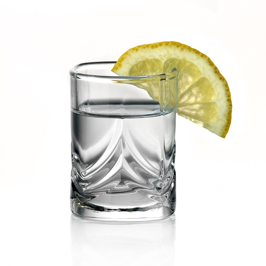 Предметка. Напитки, еда. Фотограф Мария Кольцова