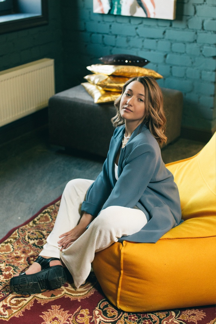 фотосессия в оренбурге для девочки в интерьере