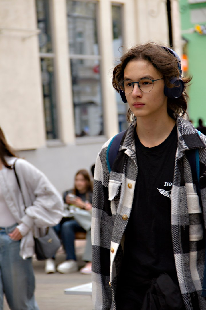 Стрит съемка на ул. Вайнера. Фотограф Екатеринбург Екатерина Красноперова