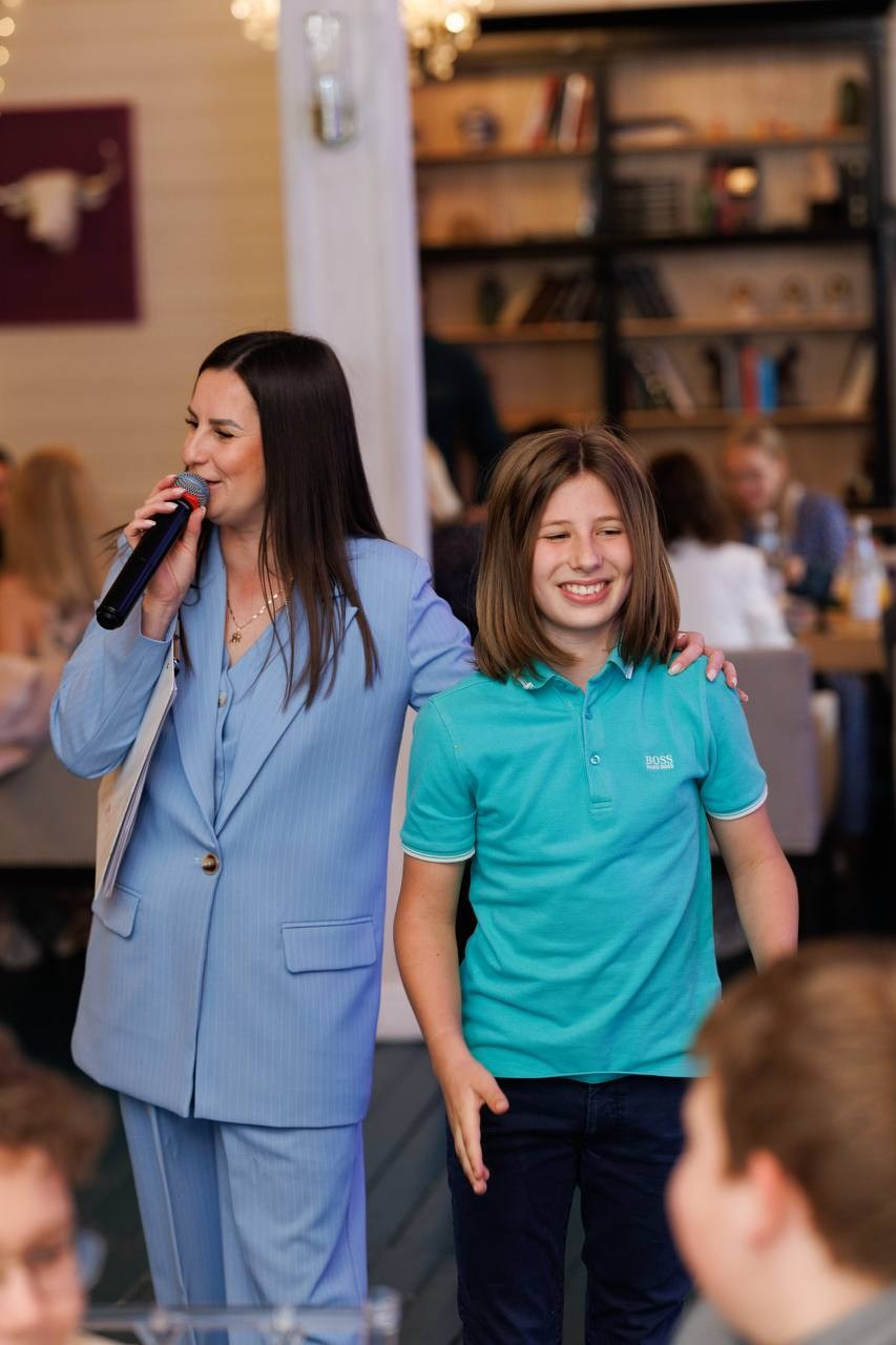 Выпускной 4 класс. Ведущий на свадьбу юбилей корпоратив в Москве и МО Светлана Винокурова