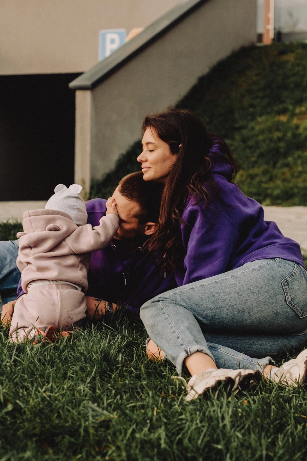 Анечка с папой и мамой. Семейный фотограф Полина Легачева