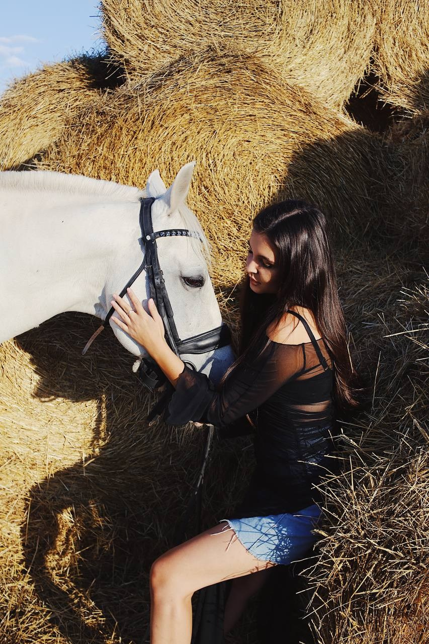 Проект с Сатурном. Фотограф Пирумян Анна. г. Сургут, г. Воронеж