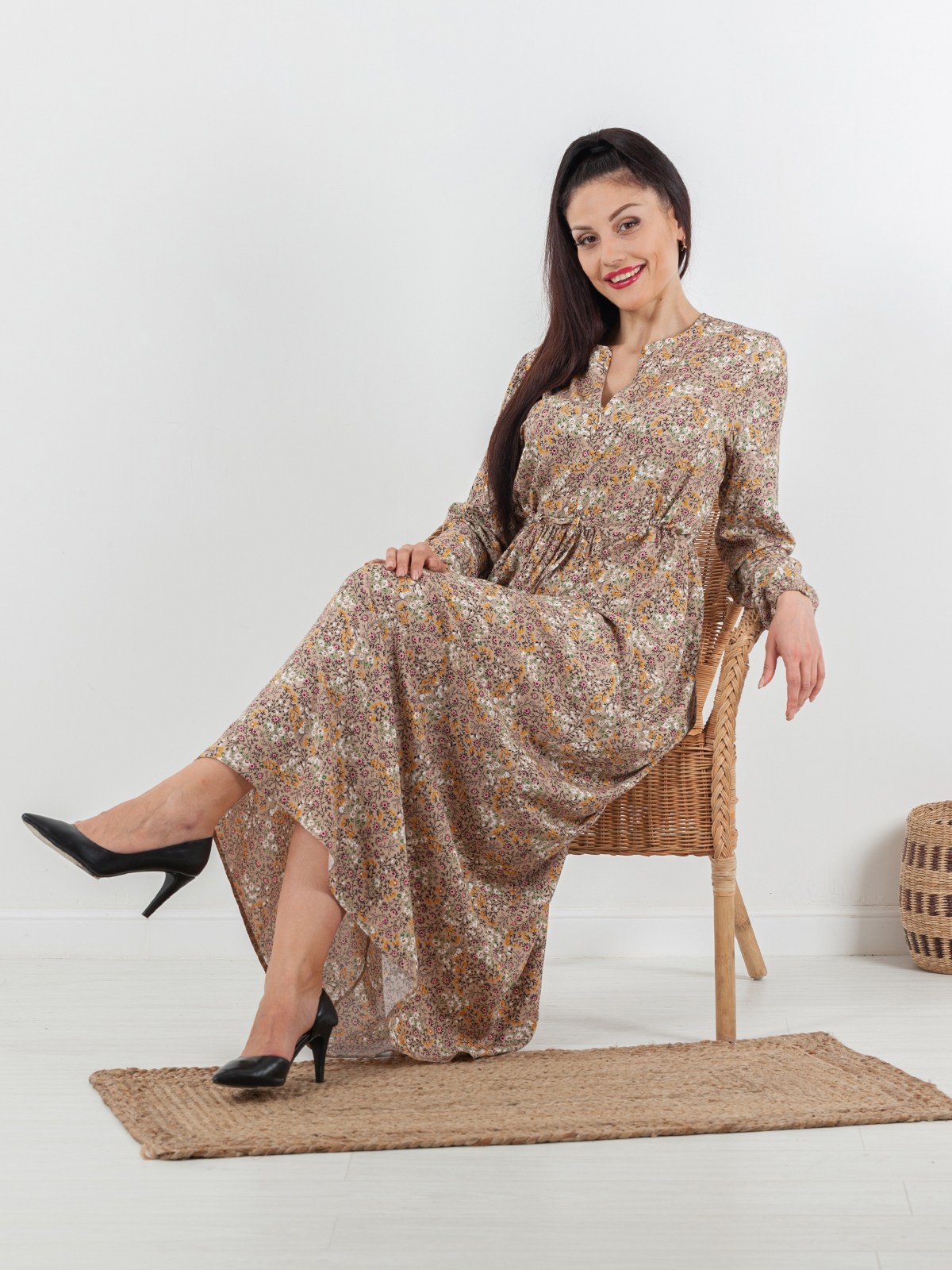 Мебель и декор в наличии. Сборные фотосъёмки в Москве. фотосессии одежды.фотограф