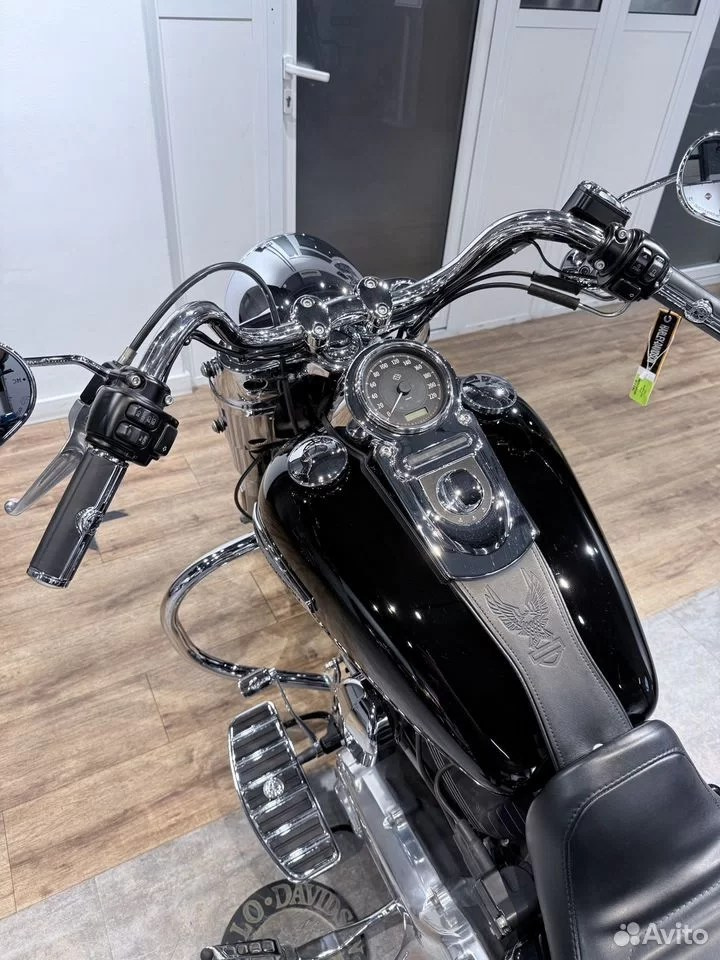 Купить Harley-Davidson 2012 HD Dyna Switchback (Vivid Black) (Softail/Dyna) — подробнее на сайте. Hello Davidson, Москва. Только хорошие мотоциклы…