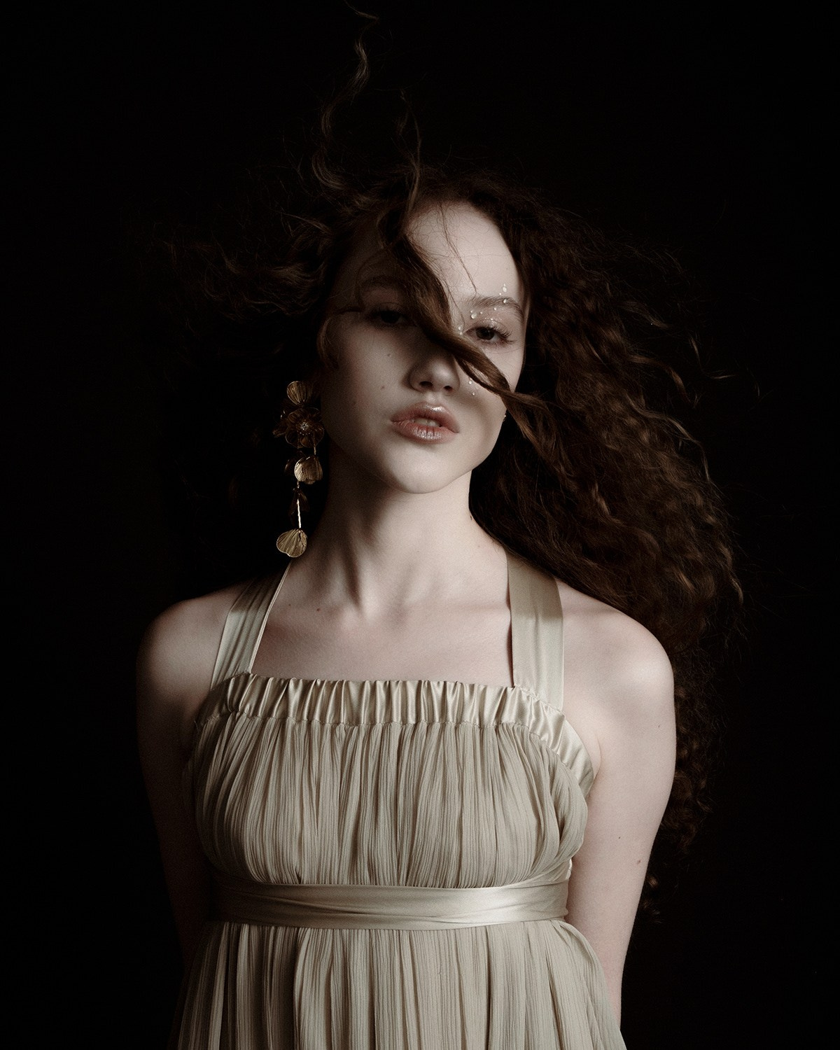 NYMPH. Коммерческий и fashion-фотограф в Санкт-Петербурге Олеся Поле