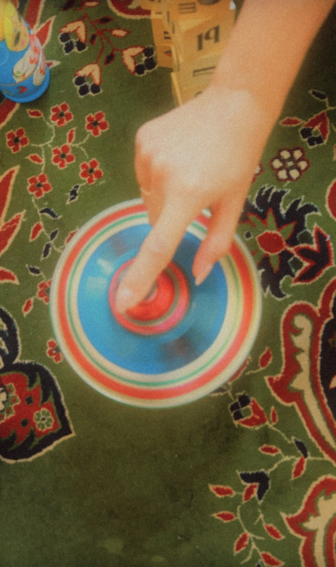 Ностальгия. Женский фотограф, видеограф, визуальный артист. Радужный ХМАО