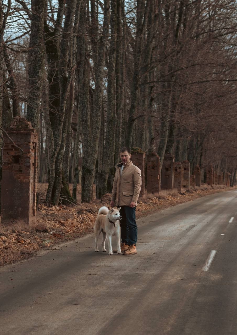 Лёша и верный друг Кейко. Ваш семейный фотограф в Минске — Вика Трегубова