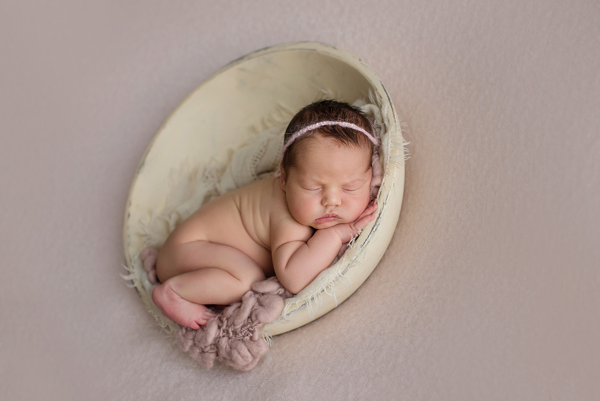 Лиля 9 дней (пакет Комфорт). Фотограф новорожденных Елена Панова
