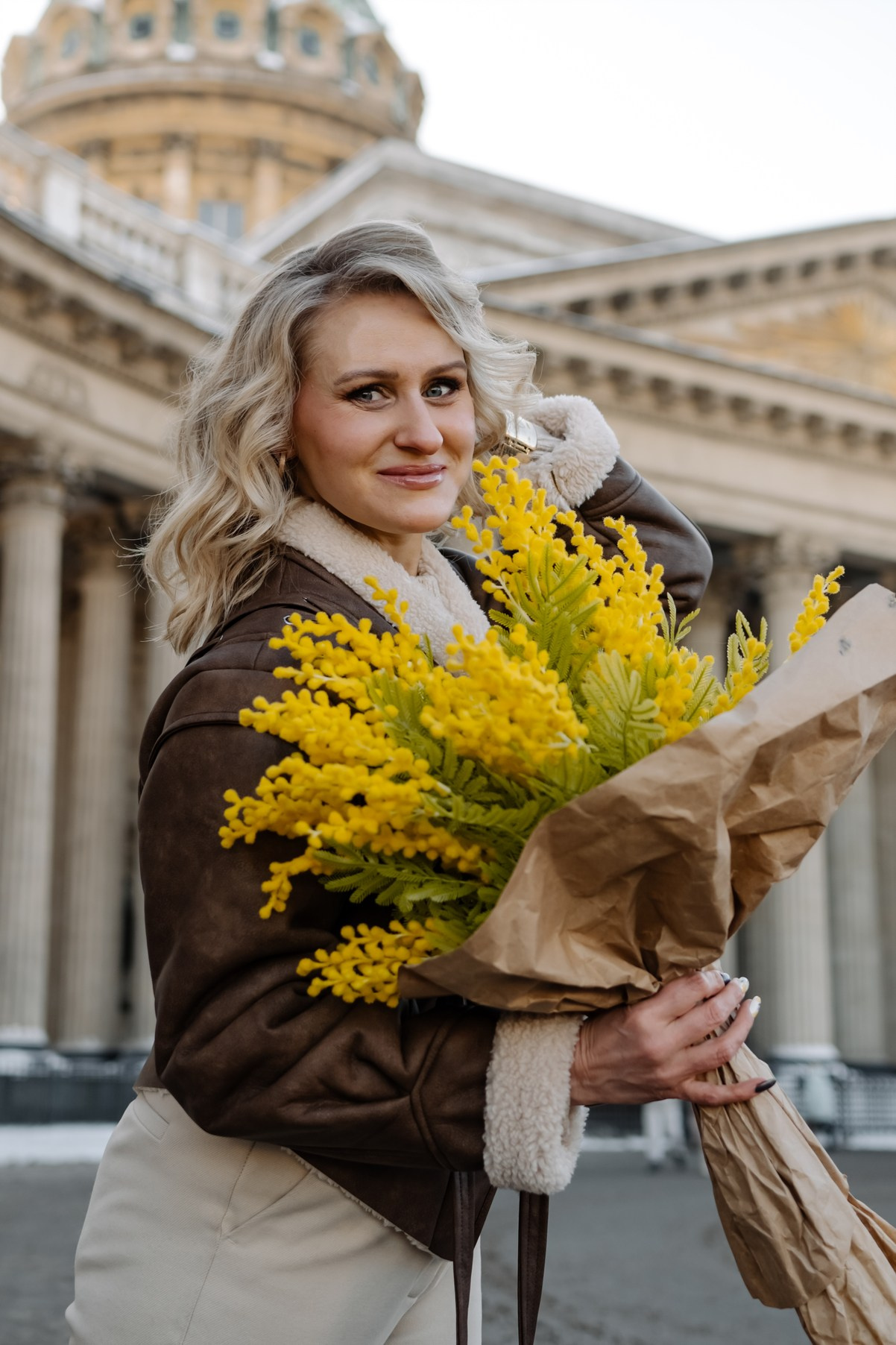 Весна. Прогулка с цветами. Свадебный и семейный фотограф в Санкт-Петербурге Елена Худякова