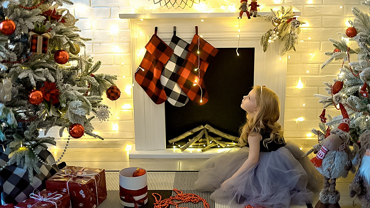 ОДНА ДОМА (НГ). Фотограф в Ялте Инна Найден. Детский и семейный фотограф