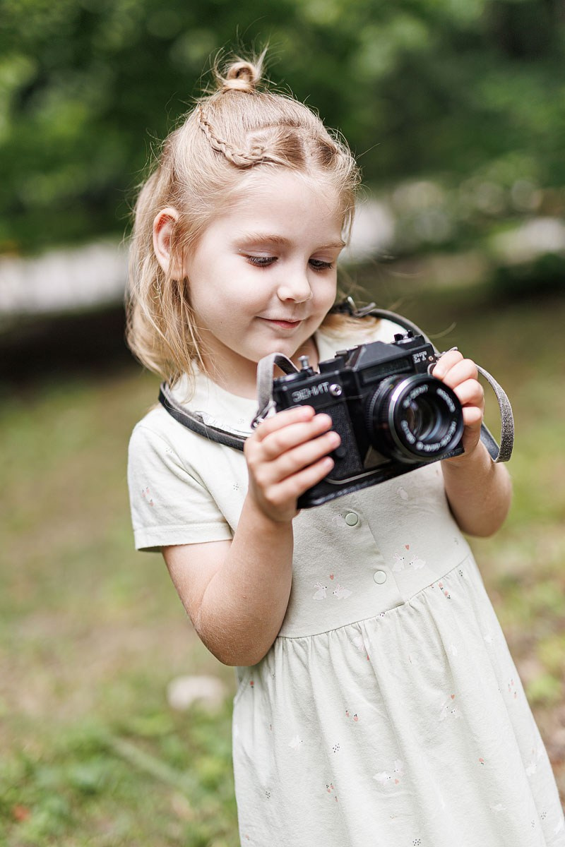Семейная прогулка по парку Сокольники. Детский и семейный фотограф Домодедово