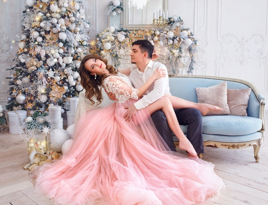 Фотосессия беременности в Москве — съемка беременных в студии