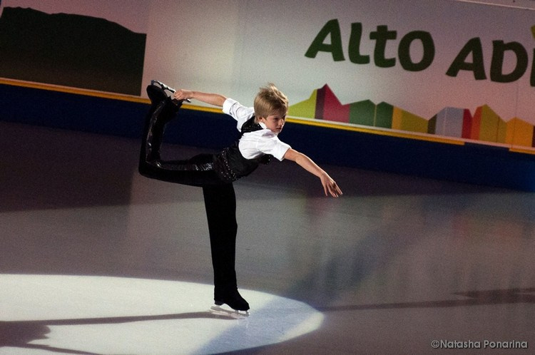 ИТАЛЬЯНСКИЕ ЗИМНИЕ ПРАЗДНИКИ С ПРИВКУСОМ ФИГУРНОГО КАТАНИЯ. ФК Фотограф в Санкт-Петербурге Наталья Понарина
