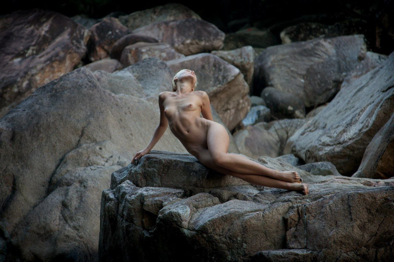 Обнаженная пластическая фотография. Мастерская Демченко