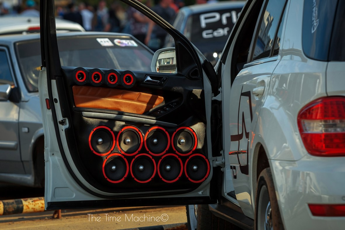 Автомобили. Фотограф для маркетплейсов Михаил Бове