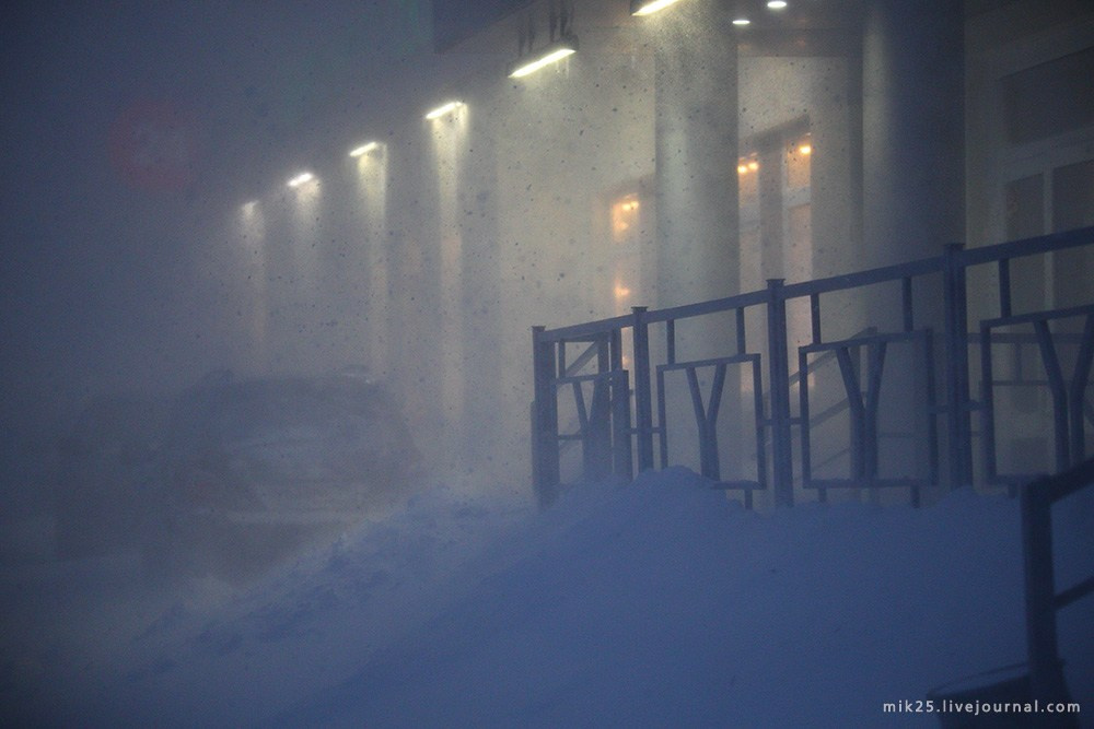 Новогодний снежок. Mik25