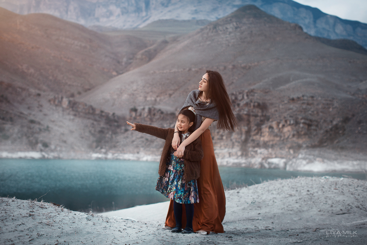 Былымское озеро.Сестры. Фотограф Лия Милк | Москва, Подмосковье