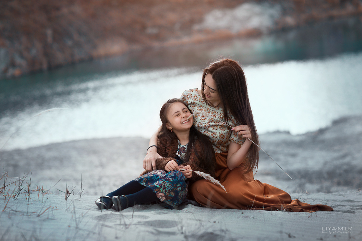 Былымское озеро.Сестры. Фотограф Лия Милк | Москва, Подмосковье