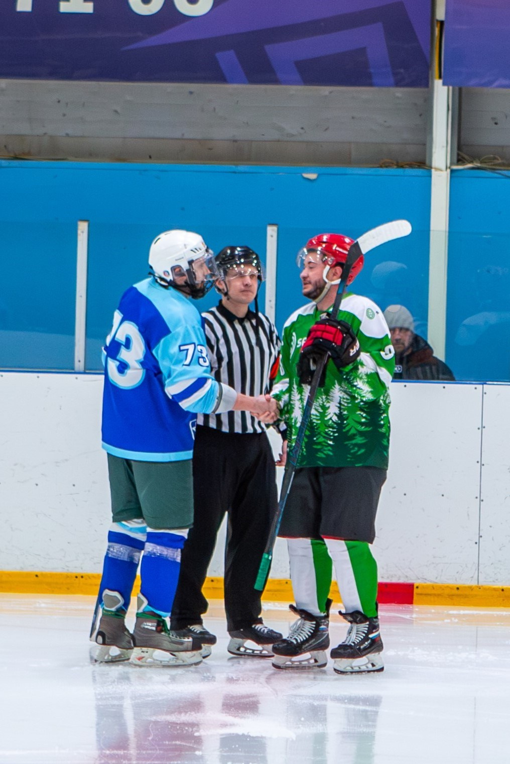 Чемпионат по хоккею. Репортажный, семейный, свадебный, портретный фотограф