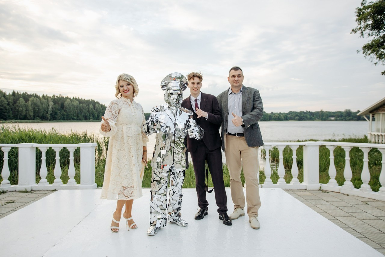 Отзывы о фотографе Дмитрии Кувшинове. Свадебный фотограф в Витебске Дмитрий Кувшинов