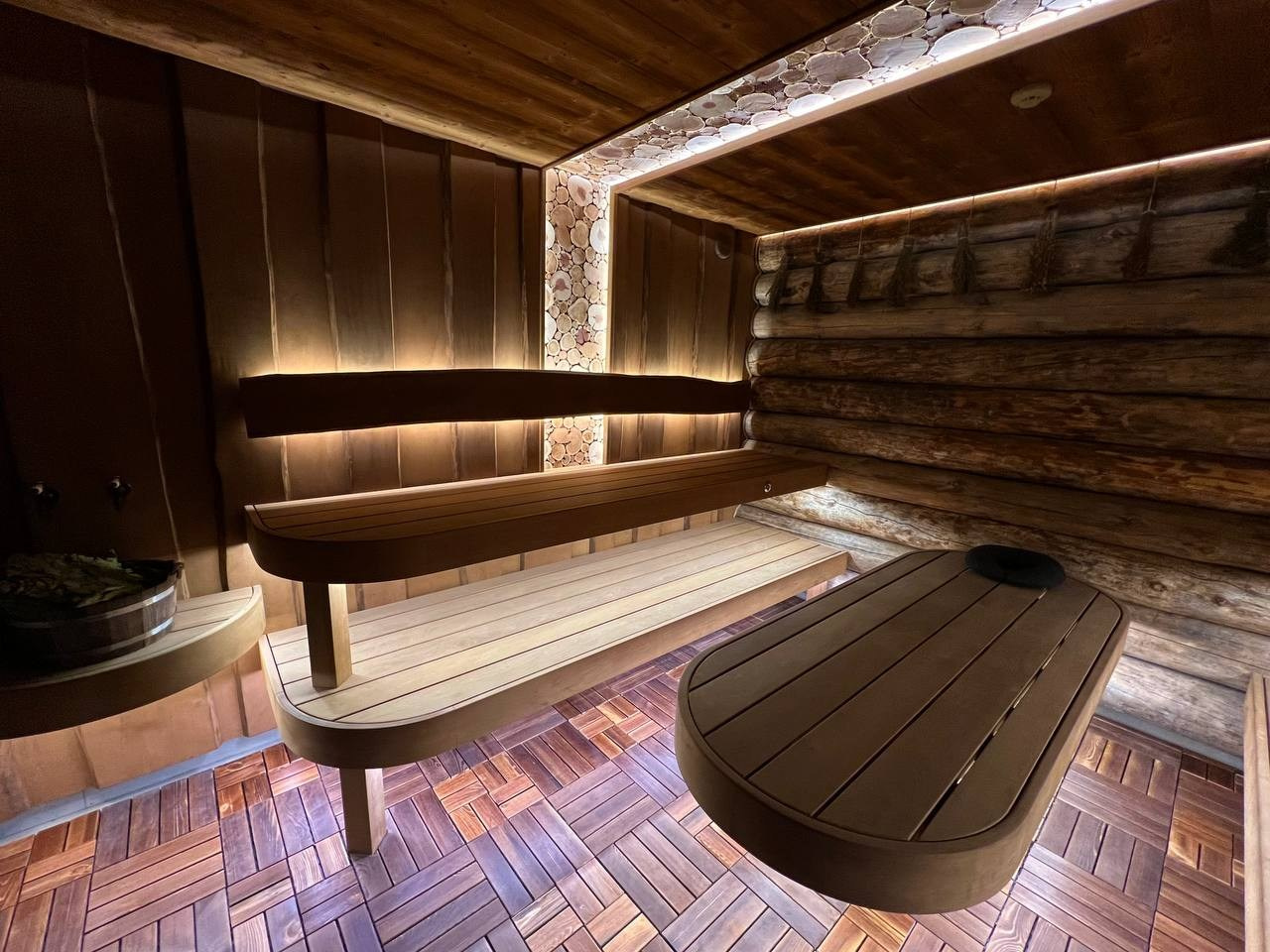 Парная в Газпроме: от уникального проекта и смелого сочетания несочетаемого — до точного расчёта каждого узла и скрупулёзной реализации. SaunaTopMasters