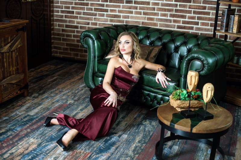 Модели для съёмок товаров на маркетплейсах. Фотограф Татьяна Марсуверских Жуковский. Фотограф для маркетплейсов, фотоуслуги в Жуковском Татьяна Марсуверских