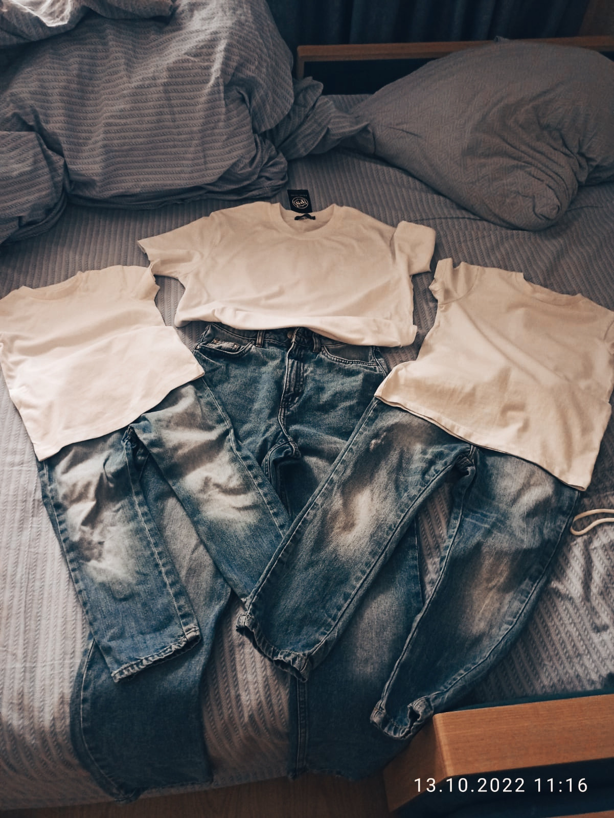 Карнавальные костюмы, вечерние и свадебные платья аренда посуточно, прокат в Жуковском. Фэмили лук, парные костюмы для фотосессий. Фотограф для маркетплейсов, фотоуслуги в Жуковском Татьяна Марсуверских