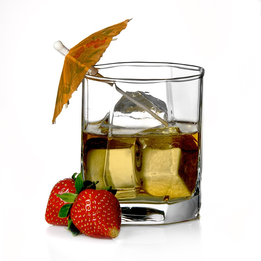 Предметка. Напитки, еда. Фотограф Мария Кольцова