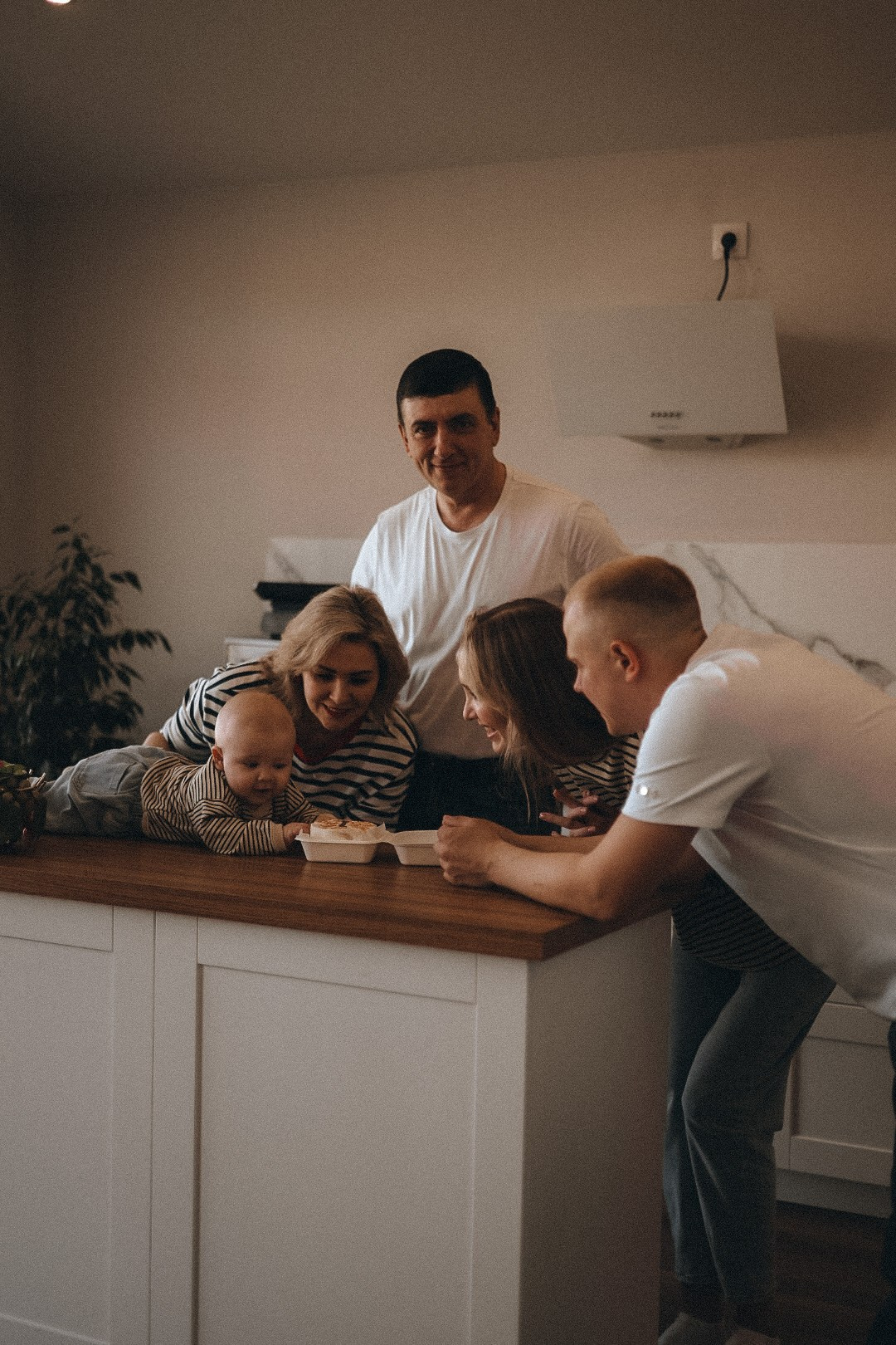 Тёма с семьей. Семейный фотограф Полина Легачева