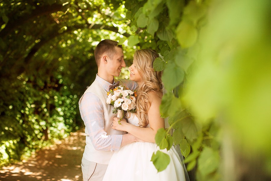 חתונה. צלם ואמן ילדים ומשפחה